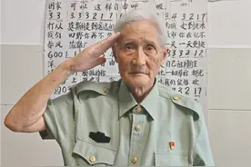 老兵追忆峥嵘岁月丨严明友：退伍后扎根乡村从教70年图片