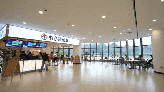 “码”上游贵州丨花一天时间，解锁安顺古城市井烟火+花江峡谷大桥高空刺激