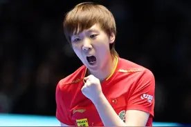 4-0战胜孙颖莎，王曼昱夺得乒乓球亚洲杯女单冠军图片