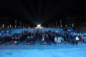 “迎国庆•凝警心•颂忠诚”，四平市公安局英城警官艺术团文艺轻骑兵赴梨树县公安局开展慰问演出活动图片