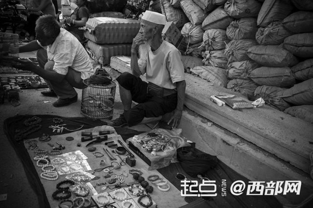 我家门口变了样｜从“老西安档子”到“新晋打卡地” 西仓市集的“逆生长”密码