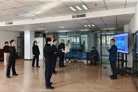 以经络锻炼为钥 启养生健体之门—— 《晚晴》杂志太极讲堂走进省公安厅离退休干部处图片