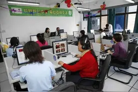三十年网络流光，我们这样改变图片
