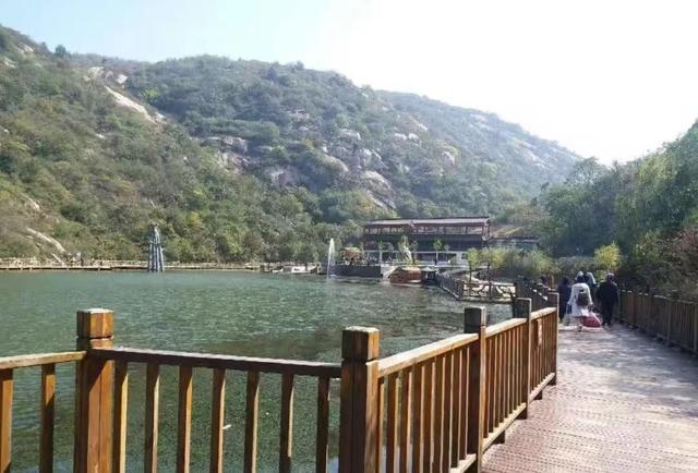 方城：文旅消费热 市场活力增