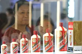 茅台和德芙将推出酒心巧克力 专家建议跨界要有度图片