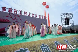 【每日一图@湖南】当春天遇见花香，洞口县油菜花季活动嗨起来图片