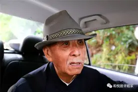 离家75年老兵魂归故里，骨灰被护送回到歙县图片