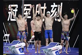 全国游泳冠军赛潘展乐摘下第六金图片