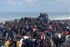 为何援助物资难以抵达加沙民众手中？图片