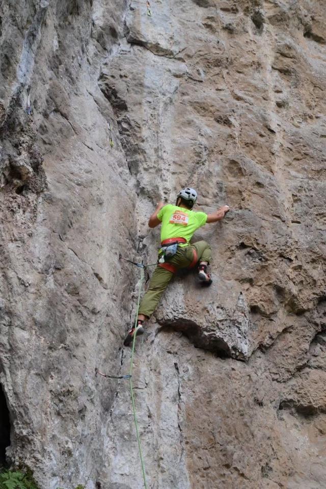 “赛动黔景”2025“岩旅贵州”攀岩周六盘水站圆满落幕 格凸岩场赛事持续升温