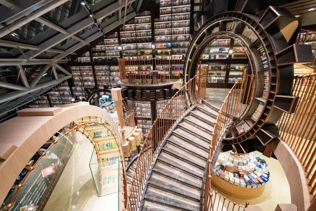 今天，松山湖进入“地铁时代”！票价、接驳、游玩攻略全Get→