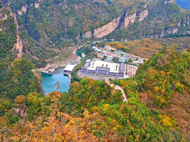 兴隆山秋景正当时｜2025“户外在河北 承德好山水”京津冀兴隆山徒步大会成功举办!
