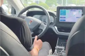 跑进羊城的萝卜快跑：全程有安全员跟车，全国均为固定点上下车图片