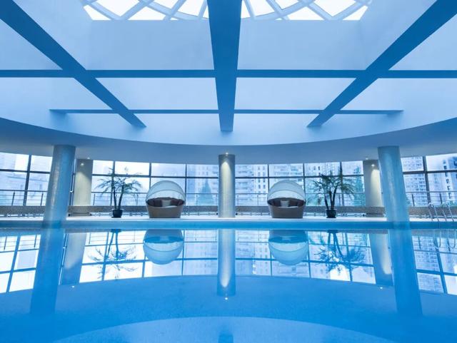 上海Citywalk正当时！市区5星级酒店客房折上折！大闸蟹自助、双人下午茶特惠价！免费住宿福利到