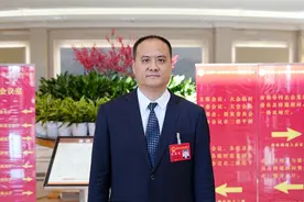 两会会客厅 | 济南市人大代表，天桥区委副书记、区长张庆国：开创千亿级新时代社会主义现代化强区建设新局面图片