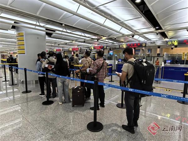 外地高温40℃，云南还要穿长裤，来感受独一份清凉