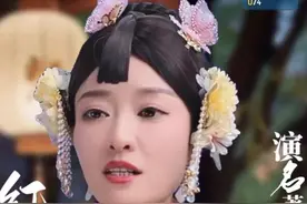 70后女主播讲演《红楼梦》，一人分饰多角，1年写下50万字脚本，被赞“红楼活了”图片