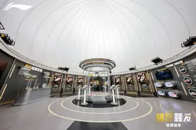 李宁发布超䨻科技全新产品 以科技创新赋能专业运动表现图片