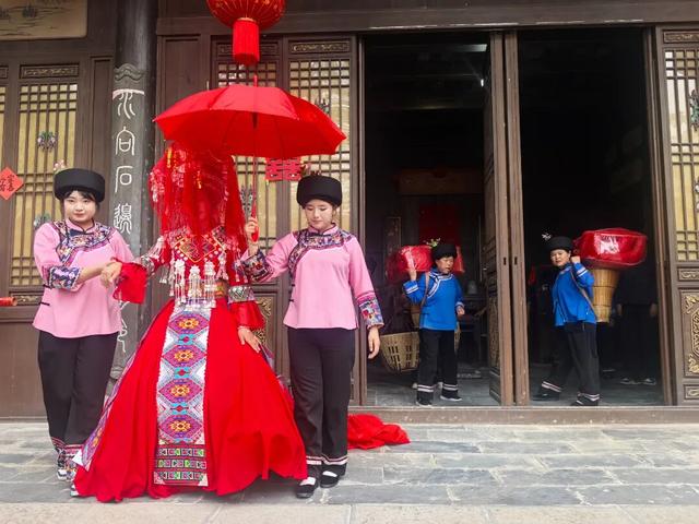 国庆中秋22.64万人次游龙山，只是预热！第四届湘西州旅发大会，邀您再相逢