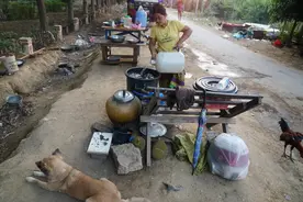 缅甸内比都:灾后生活图片