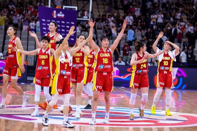 中国女篮91比69大胜韩国队！宫鲁鸣：“双塔”是大杀器