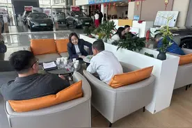 哈尔滨市开展汽车以旧换新补贴活动，详情看这里→图片