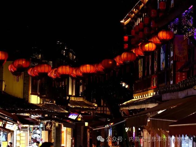 巴彦淖尔“飞”重庆，最低530元→