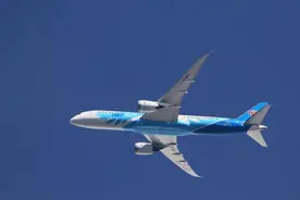 南航将于11月恢复广州至珀斯直航航班图片