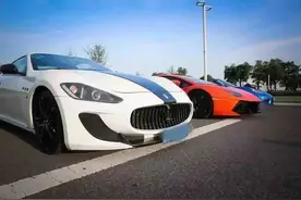 女网红深夜急租百万跑车！杭州小伙一路追到河南，结果……图片