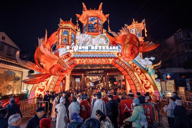 第40届秦淮灯会即将启幕 千年灯彩映金陵文旅盛宴迎新春