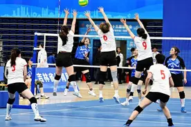 十五运群众比赛气排球项目（女子青年组）预赛落幕  吉林队获得正赛资格图片