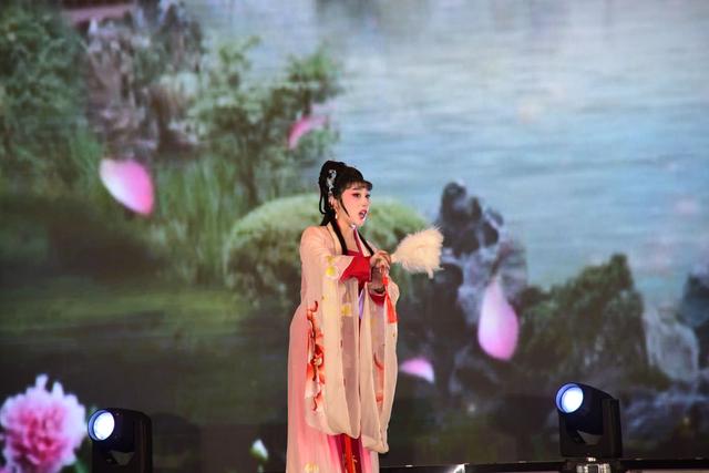 安徽在沪发布“跟着高铁去看戏”文旅线路 串起跨省看戏新热潮