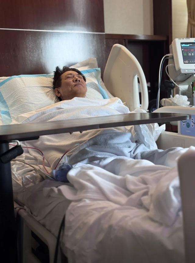 李连杰再回应“换心脏”“换血”等传言：我心脏又没病，干嘛要换了心脏；此前关掉美颜自证清白：换这换那？不如换个心态