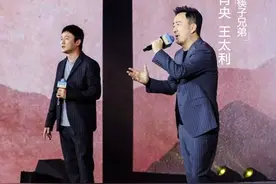 何以中国丨“筷子兄弟”肖央、王太利：一首《父亲》把全场唱哭了图片