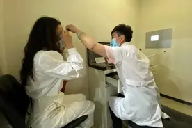 身体好不好都写在脸上！10个“疾病面容”，赶紧照照镜子！图片