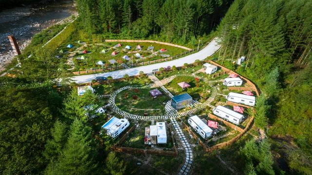 四川光雾山国际红叶节邀老广，10月去看“亚洲最长红地毯”