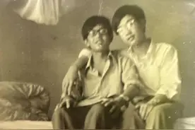 哥俩曾经是少年图片
