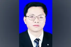 57岁临川一中原校长王昱病逝，治校十年232人被录清北图片