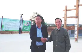 村支书带货 助村民致富图片