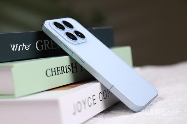 Xiaomi 17标准版初体验：历经四代 依旧爱不释手