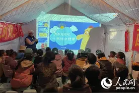 不要迷茫，不要慌张：“我”有“我们”图片