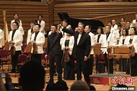 “95后”作曲家“化剑为曲” 用音乐致敬武侠精神图片