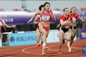 中国女子4X100米勇夺小组第一图片