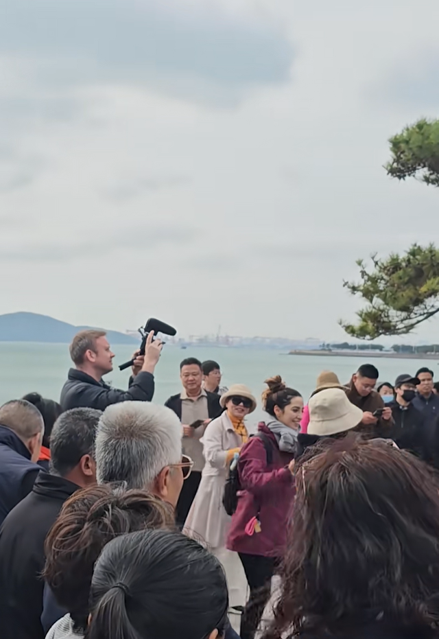 德国网红司梵克又带朋友游青岛！这次是……