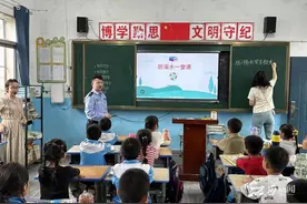 鄱阳县饶丰派出所大力开展防溺水宣传活动图片