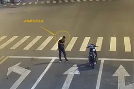 “鬼火少年”深夜驾驶改装电摩撞人，时速高达75千米，少年已在医院治疗近4个月图片