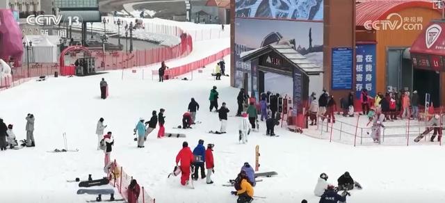 “冰雪+”跨界上“新”激活消费热力 “小而美”融合产品成文旅升级“大亮点”