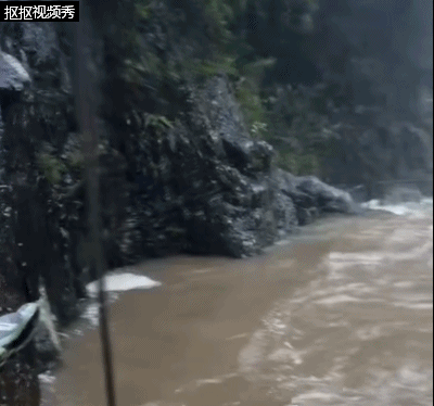 暴雨夜多名驴友受困！紧急救援接连上演……