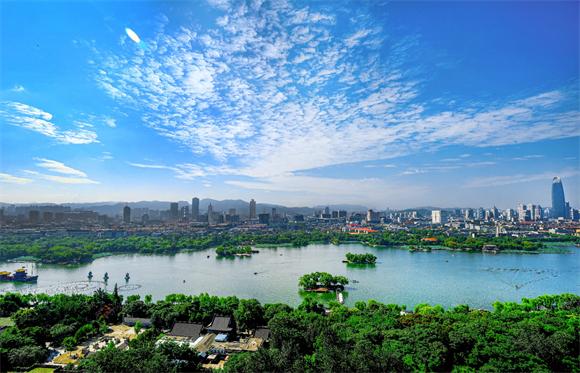 趵眼 |“双向赋能” 塑未来，济南与新加坡、日本共话新合作