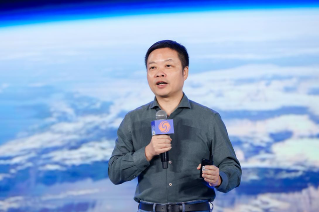 立足湾区面向全球“新格局 新路径——凤凰湾区财经论坛2025”成功举办